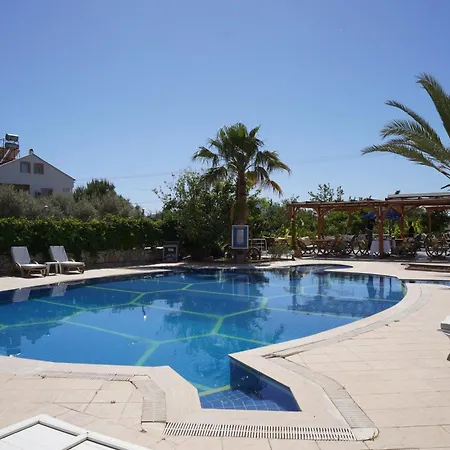 Апарт-отель Servet