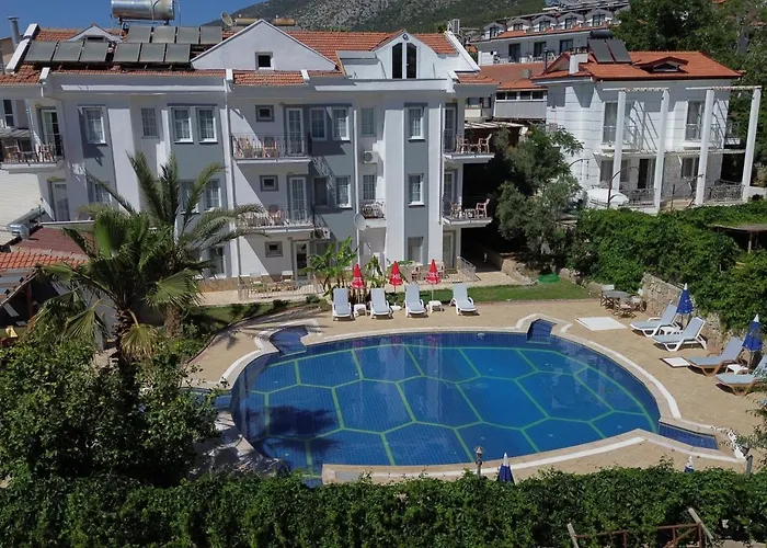 Servet Aparthotel *