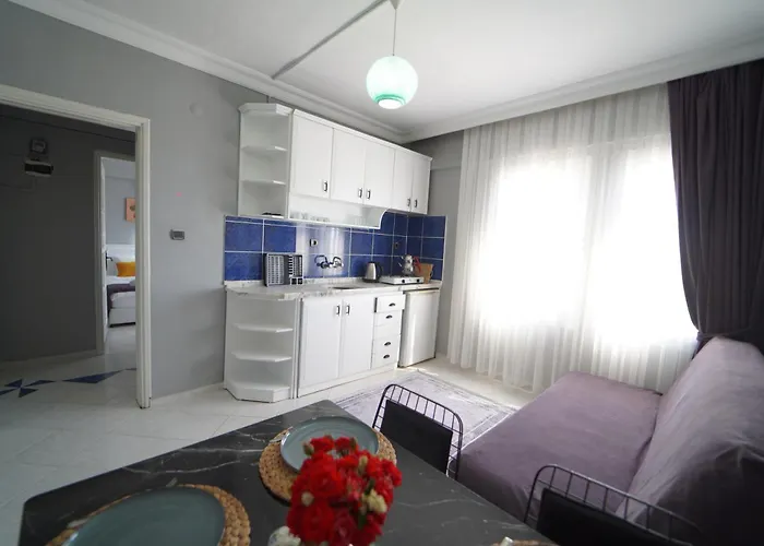 Servet Aparthotel *